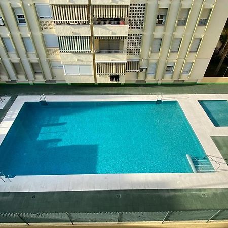 Amplio Piso En Centro De Torre Del Mar Apartment Exterior photo